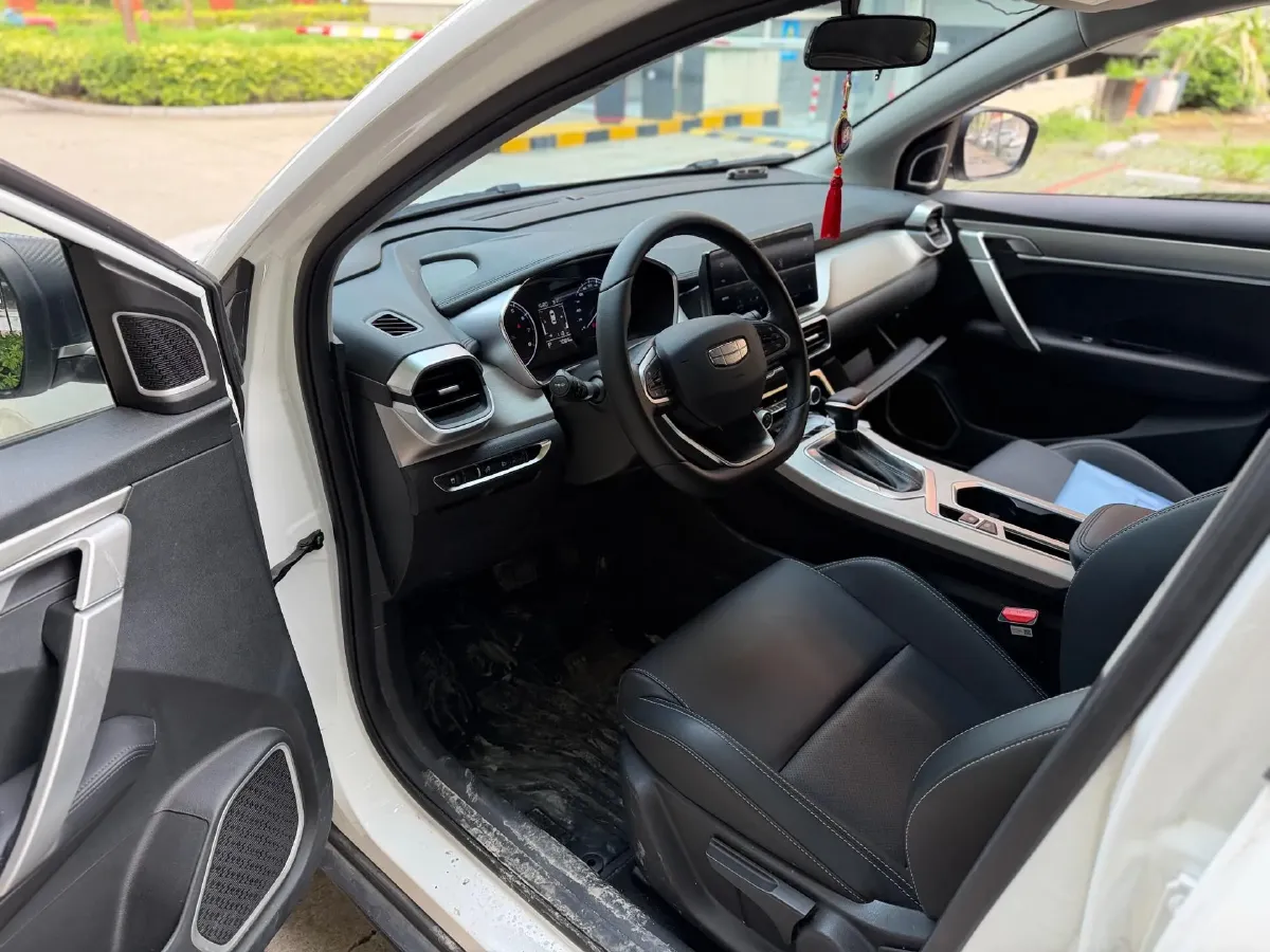 2025 Geely Coolray 1.5L 126HP L4 CVT,autocango,china used car exporter,china ev exporter,chinese used car exporter,chinese used ev exporter