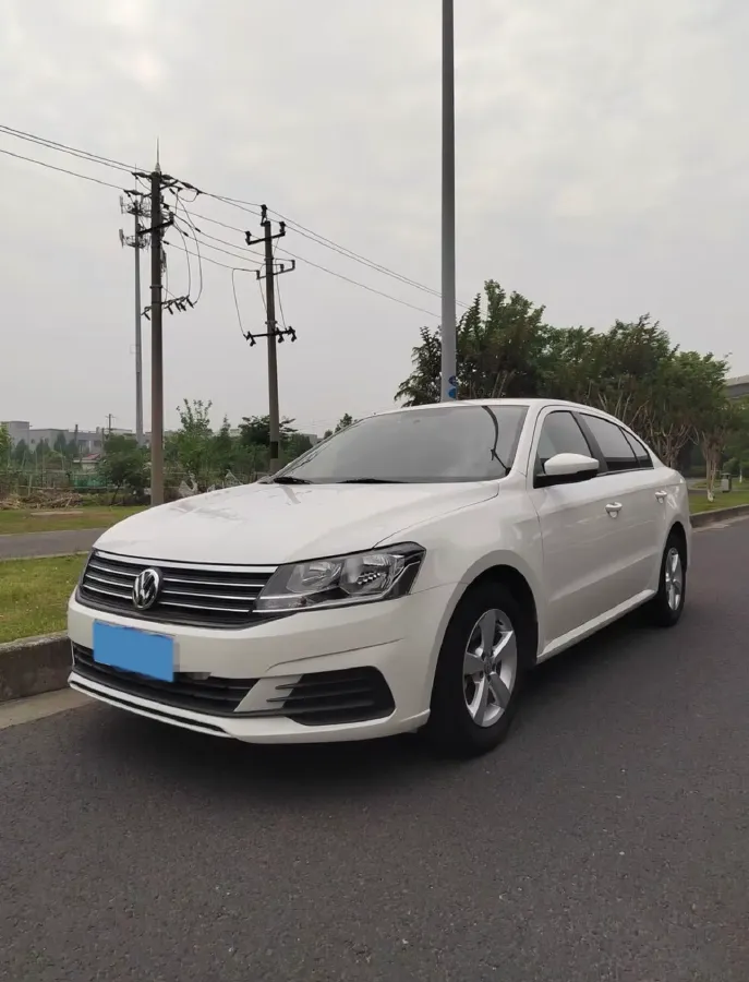2019 Volkswagen T-Cross 1.5L 113HP L4 6AT,autocango,china used car exporter,china ev exporter,chinese used car exporter,chinese used ev exporter