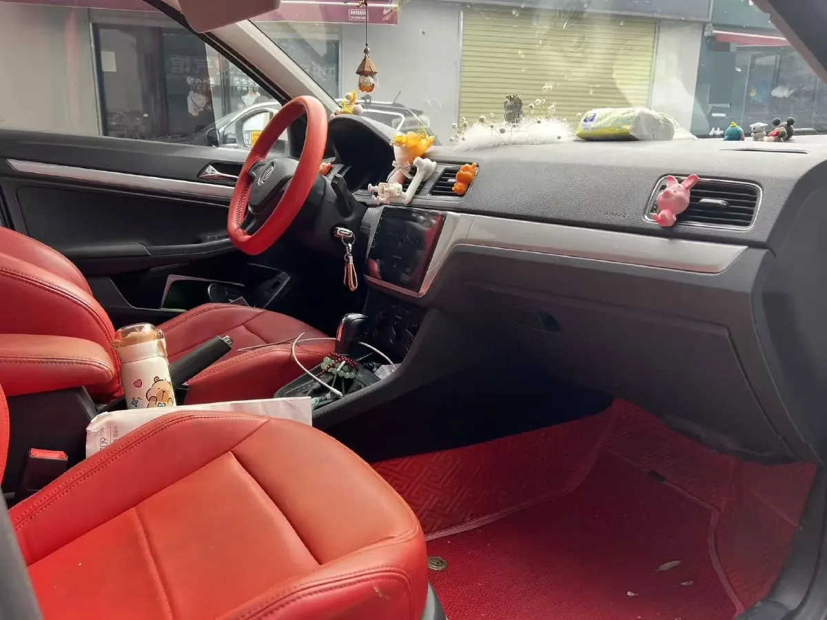 2019 Volkswagen T-Cross 1.5L 113HP L4 6AT,autocango,china used car exporter,china ev exporter,chinese used car exporter,chinese used ev exporter