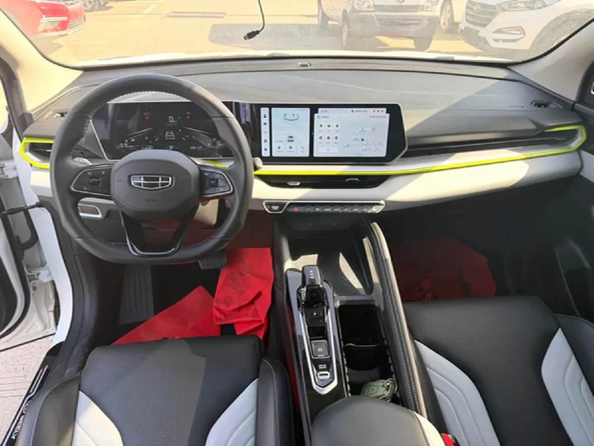 2022 Geely Coolray 1.5T 181HP L4 7DCT,autocango,china used car exporter,china ev exporter,chinese used car exporter,chinese used ev exporter