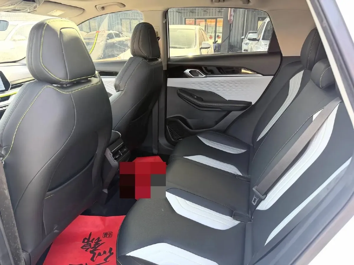 2022 Geely Coolray 1.5T 181HP L4 7DCT,autocango,china used car exporter,china ev exporter,chinese used car exporter,chinese used ev exporter