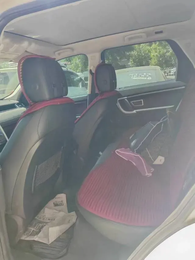 2019 Land Rover Discovery Sport 2.0T 241HP L4 9AT,autocango,china used car exporter,china ev exporter,chinese used car exporter,chinese used ev exporter