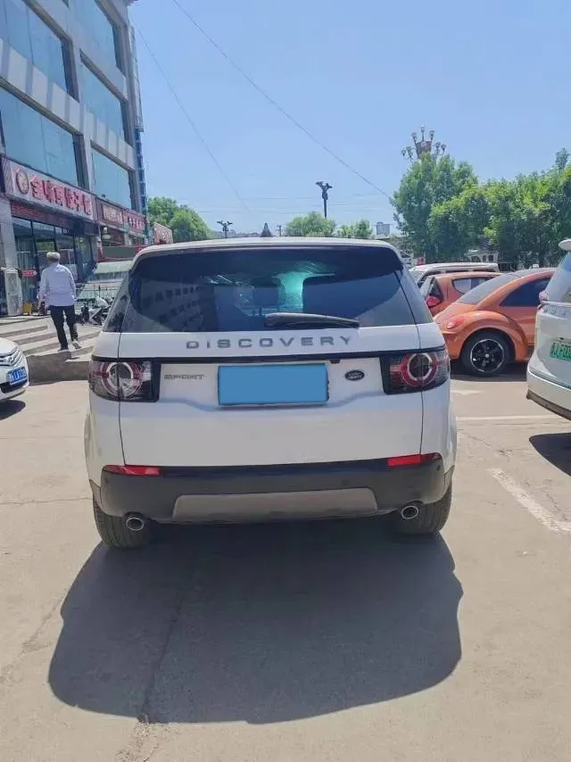2019 Land Rover Discovery Sport 2.0T 241HP L4 9AT,autocango,china used car exporter,china ev exporter,chinese used car exporter,chinese used ev exporter