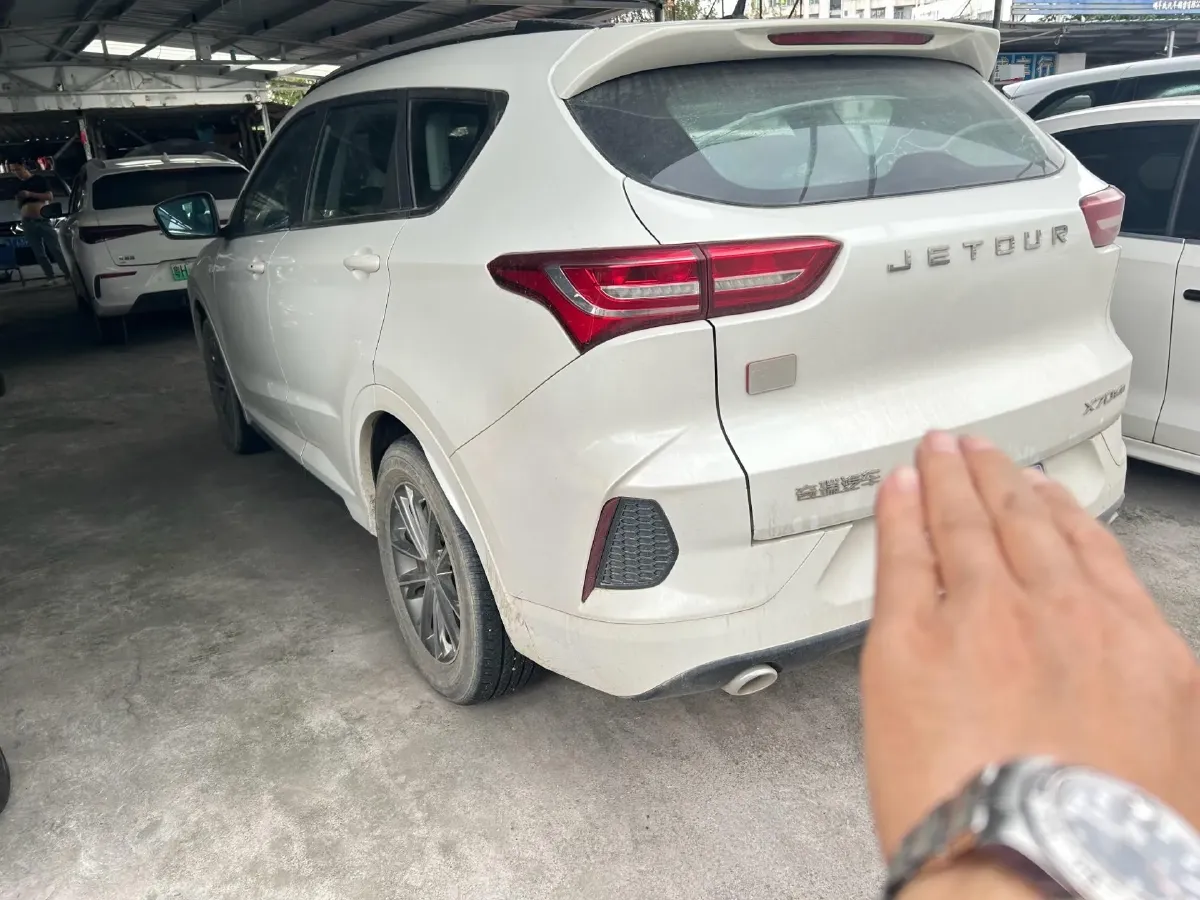 2020 Jetour X70 1.5T 156HP L4 6DCT,autocango,china used car exporter,china ev exporter,chinese used car exporter,chinese used ev exporter