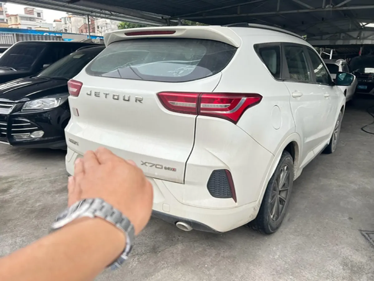 2020 Jetour X70 1.5T 156HP L4 6DCT,autocango,china used car exporter,china ev exporter,chinese used car exporter,chinese used ev exporter