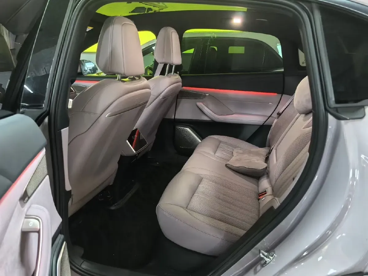 2024 ONVO L60 BEV 60KWH,autocango,china used car exporter,china ev exporter,chinese used car exporter,chinese used ev exporter