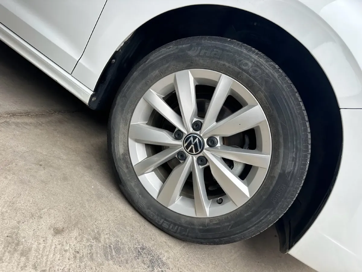 2021 Volkswagen Bora 1.5L 113HP L4 6AT,autocango,china used car exporter,china ev exporter,chinese used car exporter,chinese used ev exporter