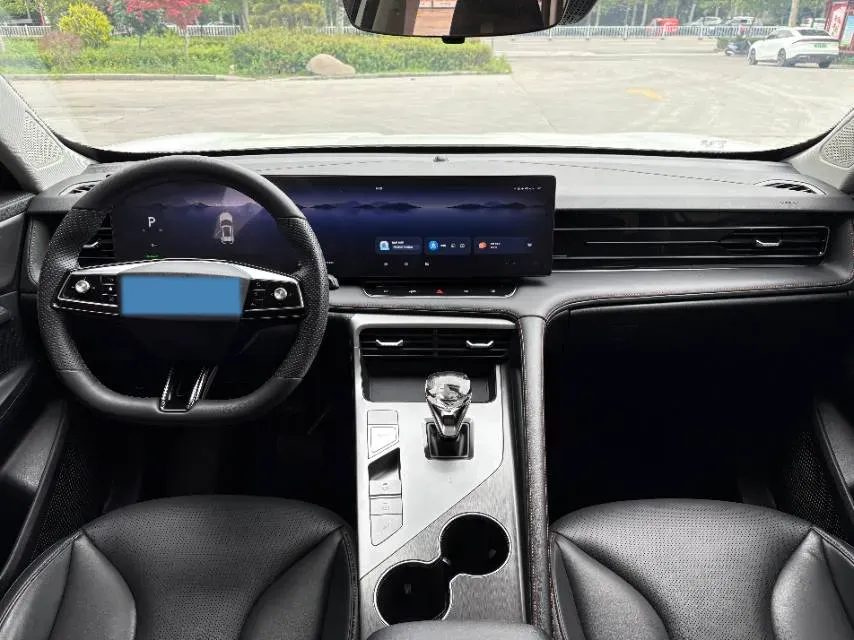 2023 Roewe RX5 1.5T 188HP L4 AMT PHEV 12.3KWH,autocango,china used car exporter,china ev exporter,chinese used car exporter,chinese used ev exporter