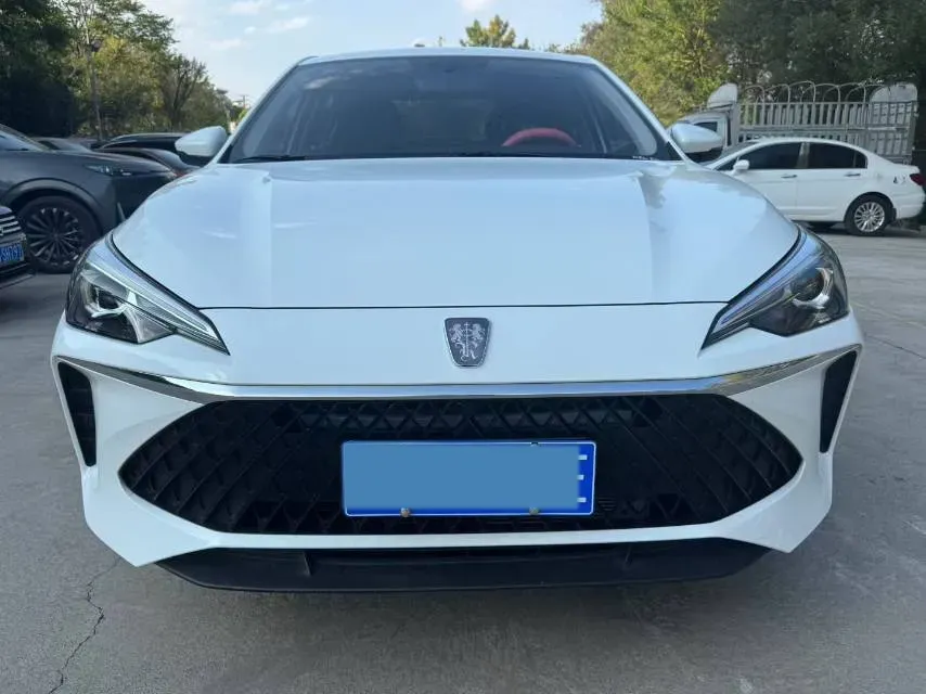 2024 Roewe i5 1.5L 129HP L4 CVT,autocango,china used car exporter,china ev exporter,chinese used car exporter,chinese used ev exporter