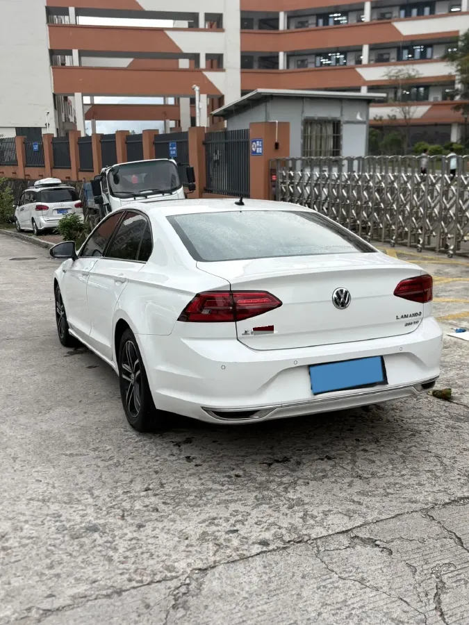 2019 Volkswagen Passat 1.4T 150HP L4 7DCT,autocango,china used car exporter,china ev exporter,chinese used car exporter,chinese used ev exporter