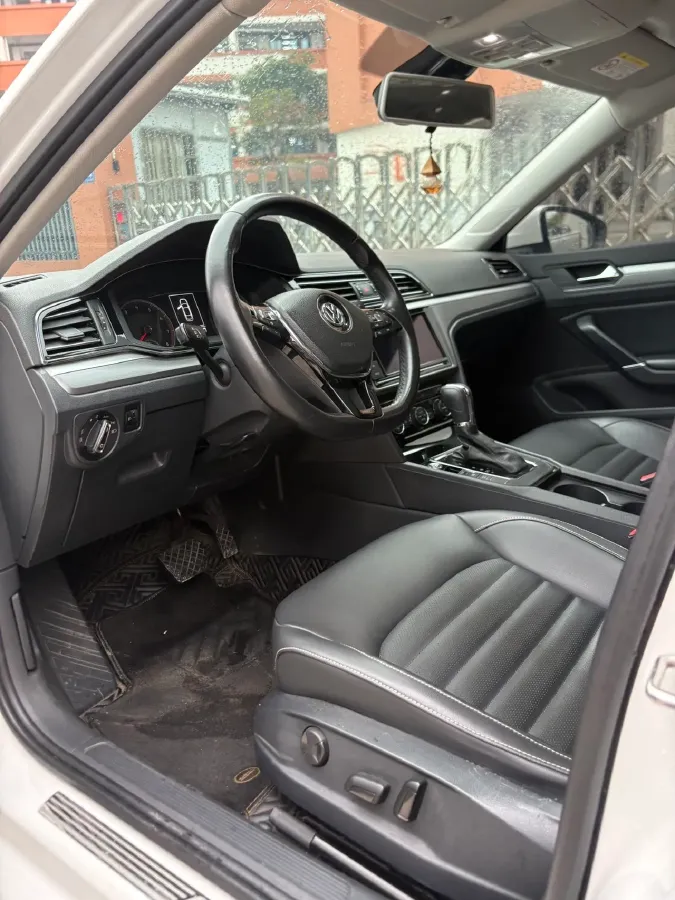 2019 Volkswagen Passat 1.4T 150HP L4 7DCT,autocango,china used car exporter,china ev exporter,chinese used car exporter,chinese used ev exporter