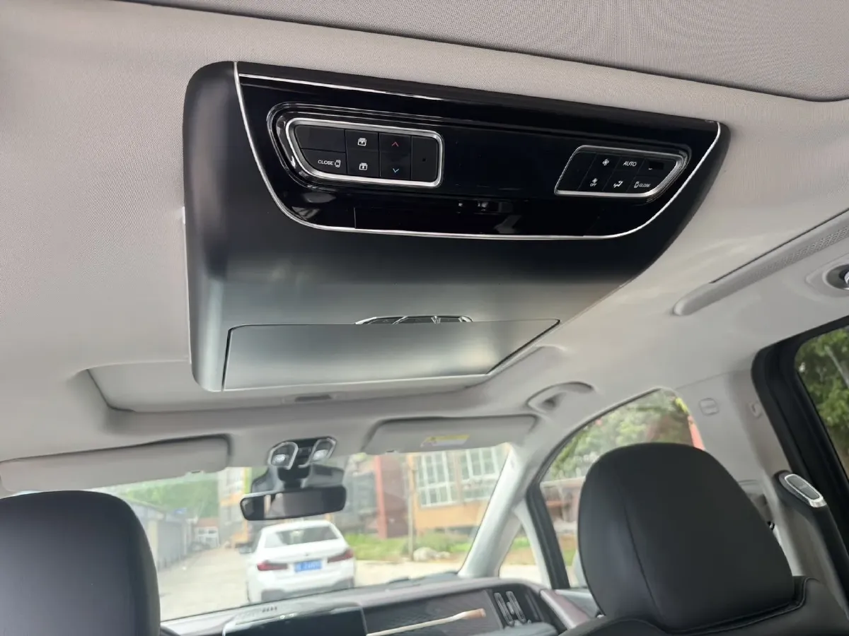 2023 GAC Trumpchi M8 2.0T 252HP L4 8AT,autocango,china used car exporter,china ev exporter,chinese used car exporter,chinese used ev exporter