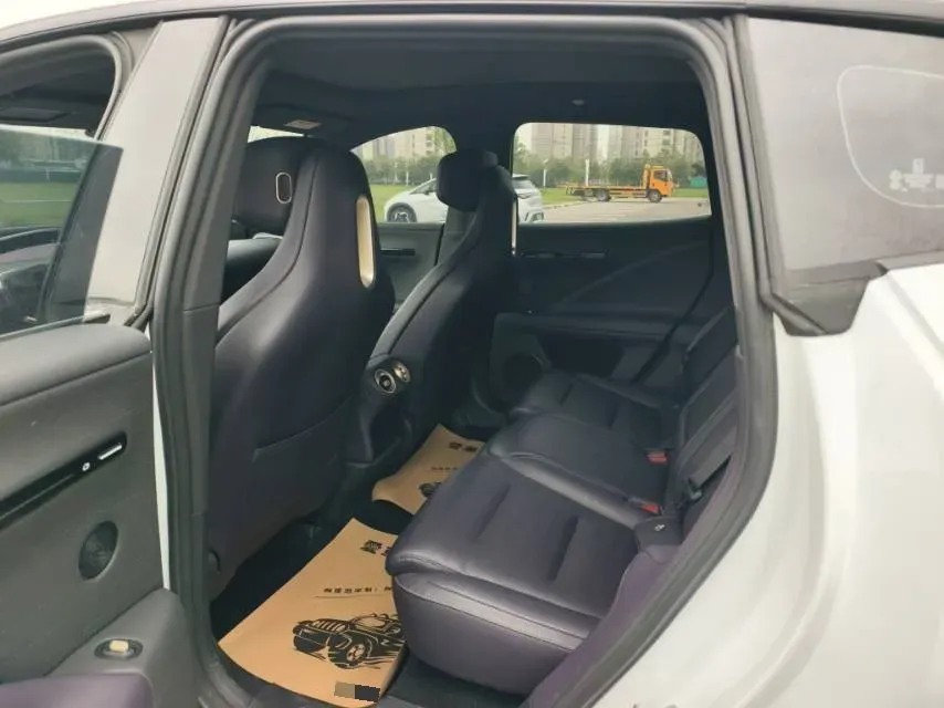 2024 Avatr 07 BEV 82.16KWH,autocango,china used car exporter,china ev exporter,chinese used car exporter,chinese used ev exporter