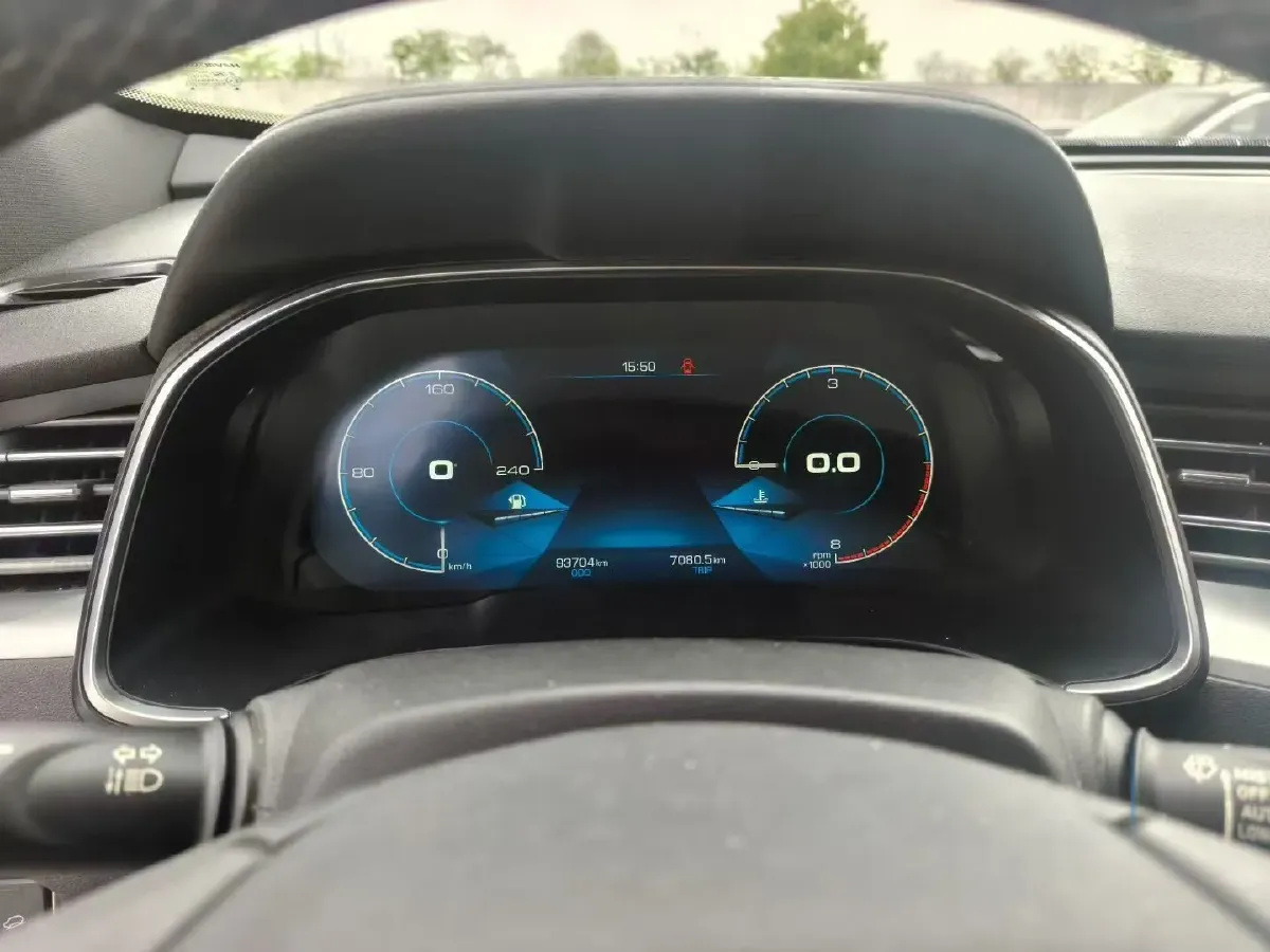 2017 Haval H6 2.0T 197HP L4 7DCT,autocango,china used car exporter,china ev exporter,chinese used car exporter,chinese used ev exporter