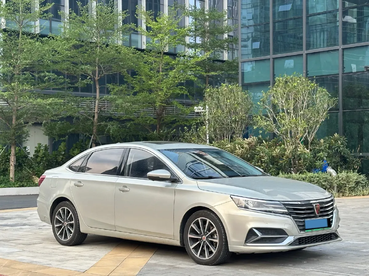 2017 Roewe i6 1.0T 125HP L3 2AT PHEV,autocango,china used car exporter,china ev exporter,chinese used car exporter,chinese used ev exporter