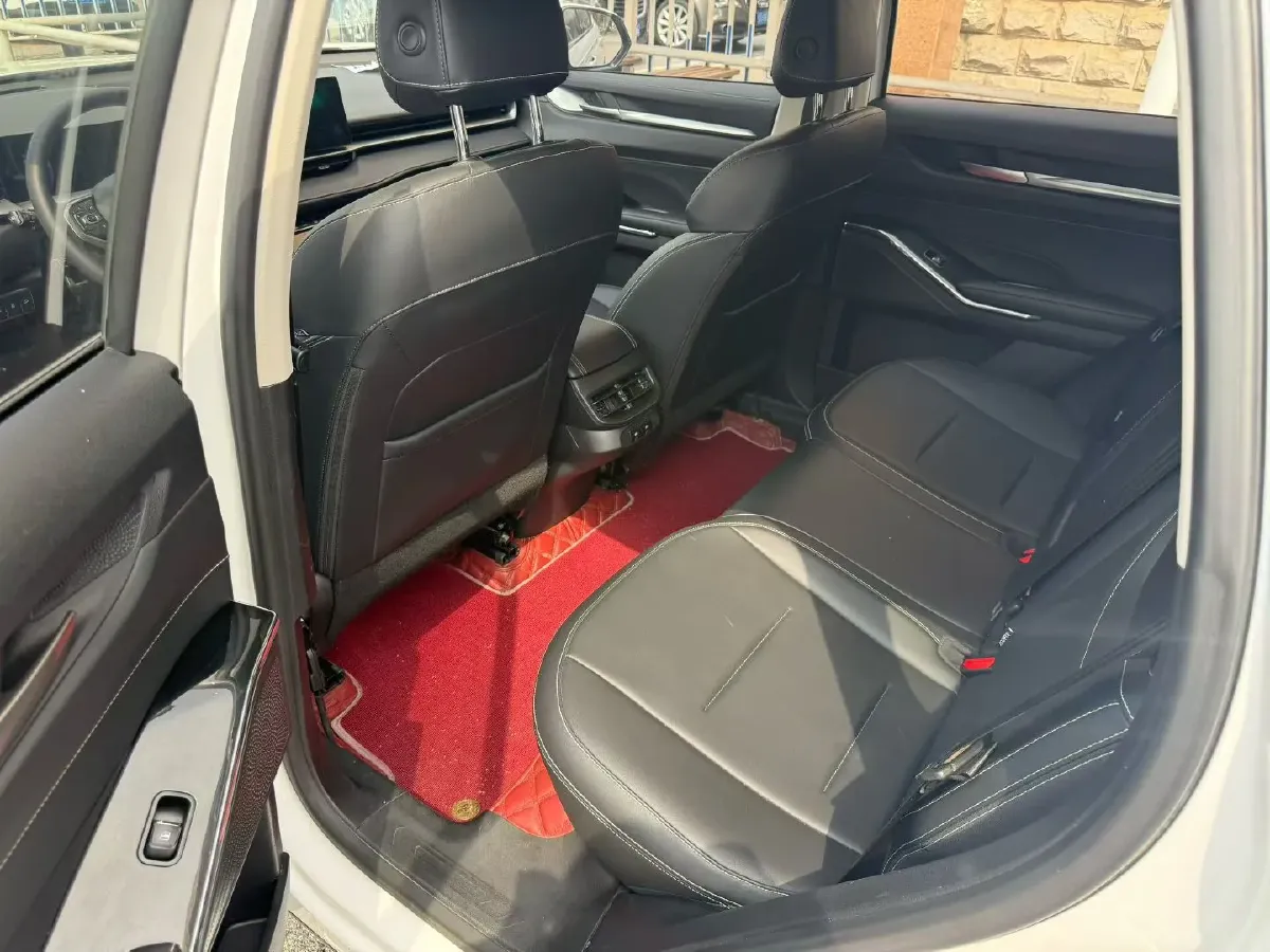 2021 Haval H6 1.5T 169HP L4 7DCT,autocango,china used car exporter,china ev exporter,chinese used car exporter,chinese used ev exporter