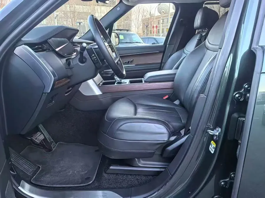 2024 Land Rover Range Rover 3.0T 400HP L6 8AT,autocango,china used car exporter,china ev exporter,chinese used car exporter,chinese used ev exporter