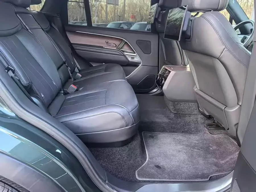 2024 Land Rover Range Rover 3.0T 400HP L6 8AT,autocango,china used car exporter,china ev exporter,chinese used car exporter,chinese used ev exporter