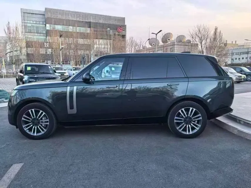 2024 Land Rover Range Rover 3.0T 400HP L6 8AT,autocango,china used car exporter,china ev exporter,chinese used car exporter,chinese used ev exporter