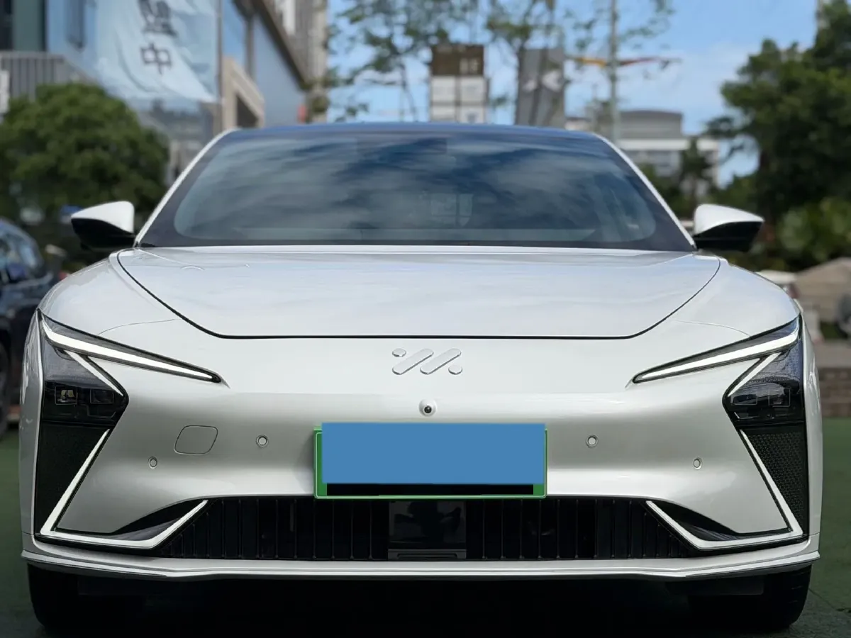 2022 IM L7 BEV 90KWH,autocango,china used car exporter,china ev exporter,chinese used car exporter,chinese used ev exporter