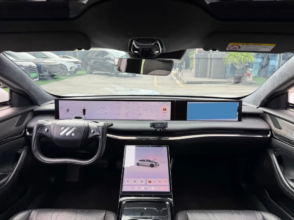 2022 IM L7 BEV 90KWH,autocango,china used car exporter,china ev exporter,chinese used car exporter,chinese used ev exporter