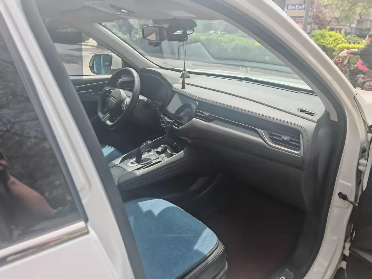 2019 Haval F7 1.5T 169HP L4 7DCT,autocango,china used car exporter,china ev exporter,chinese used car exporter,chinese used ev exporter