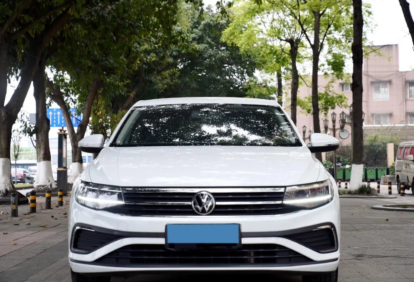 2023 Volkswagen Bora 1.2T 116HP L4 7DCT,autocango,china used car exporter,china ev exporter,chinese used car exporter,chinese used ev exporter