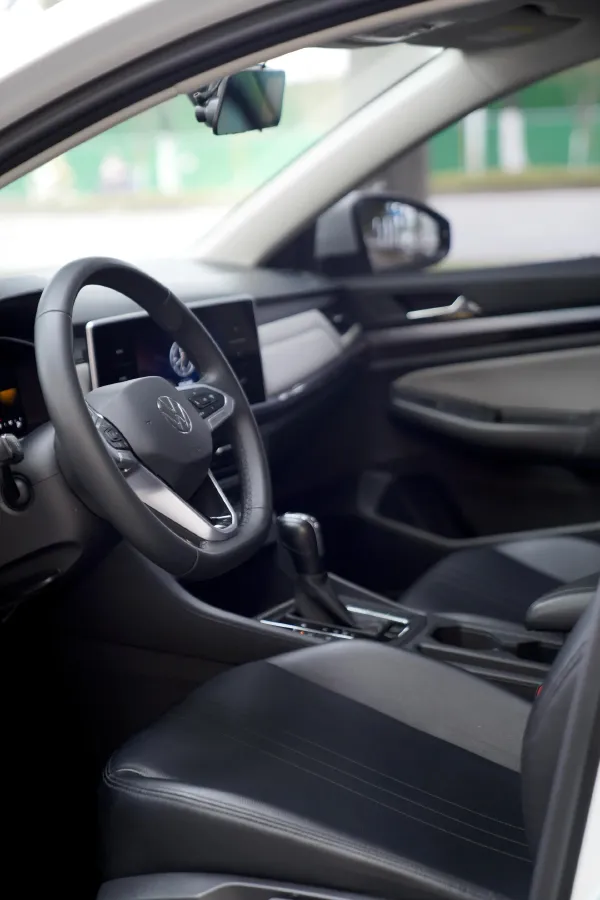 2023 Volkswagen Bora 1.2T 116HP L4 7DCT,autocango,china used car exporter,china ev exporter,chinese used car exporter,chinese used ev exporter