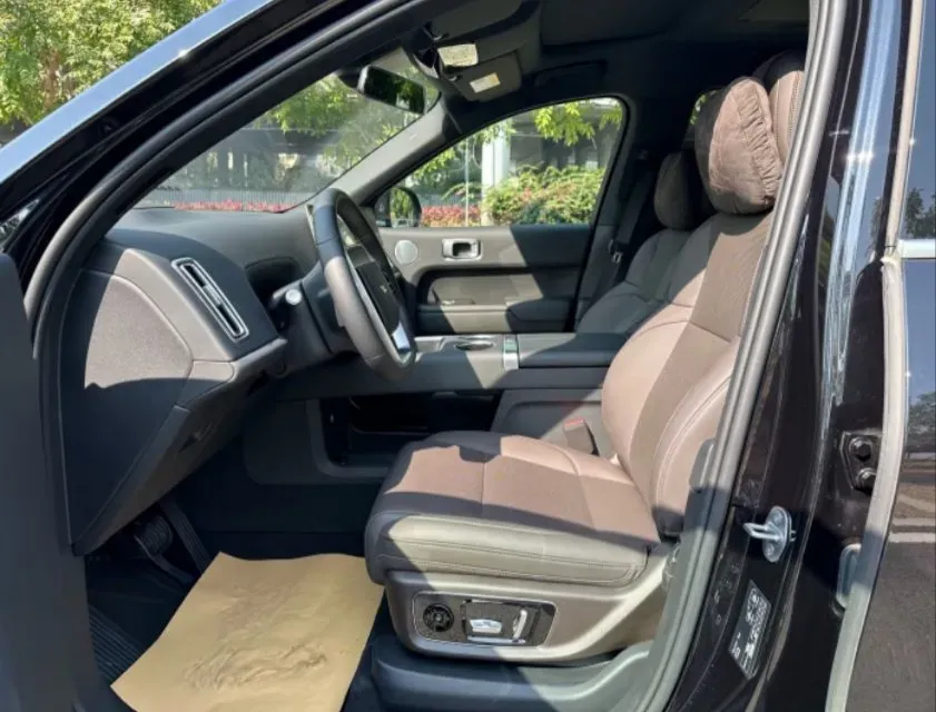 2022 Li L9 Range Extended 154HP REEV 42.6KWH,autocango,china used car exporter,china ev exporter,chinese used car exporter,chinese used ev exporter