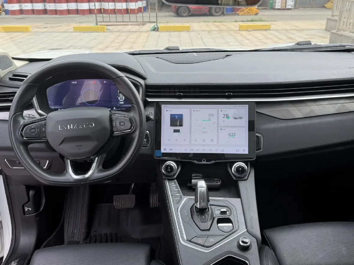 2021 LYNK&CO 01 2.0T 218HP L4 8AT,autocango,china used car exporter,china ev exporter,chinese used car exporter,chinese used ev exporter