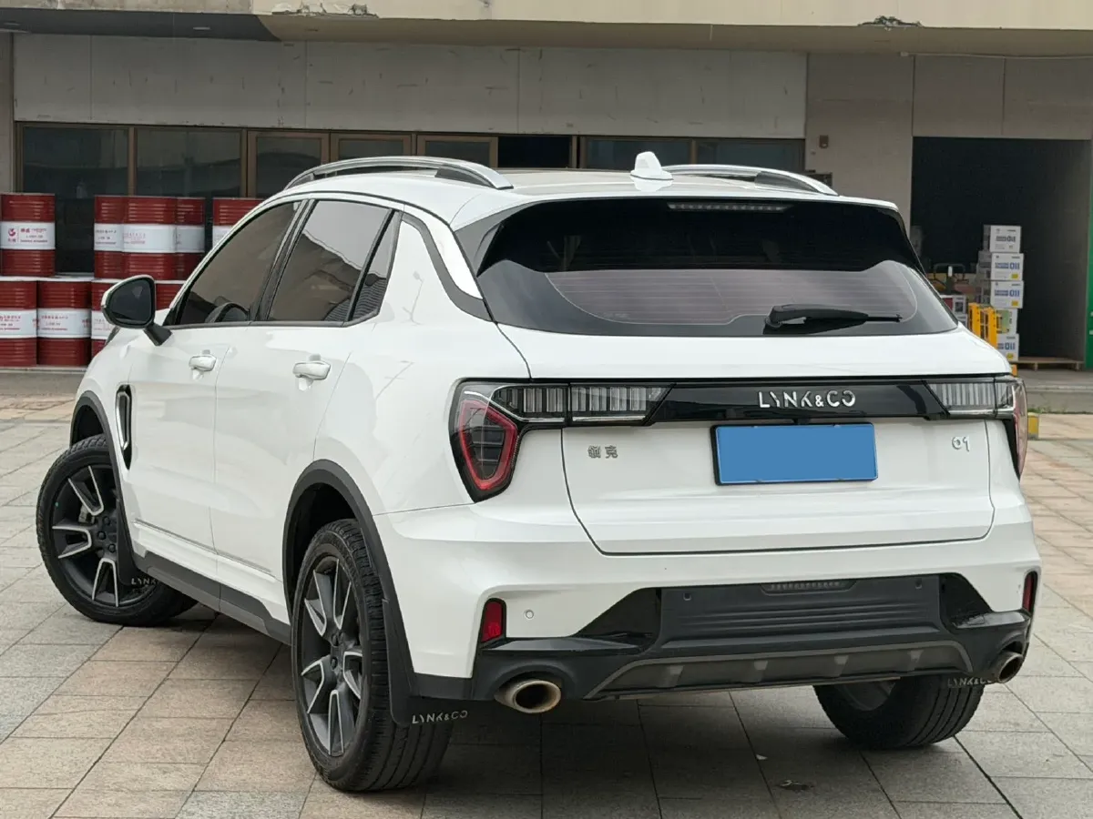 2021 LYNK&CO 01 2.0T 218HP L4 8AT,autocango,china used car exporter,china ev exporter,chinese used car exporter,chinese used ev exporter