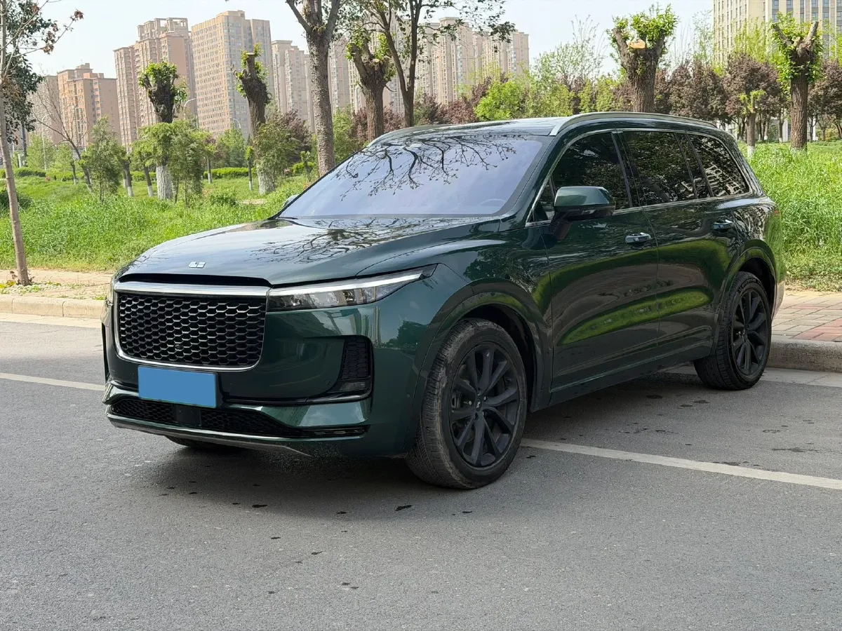2021 Li ONE Range Extended 131HP REEV 40.5KWH,autocango,china used car exporter,china ev exporter,chinese used car exporter,chinese used ev exporter