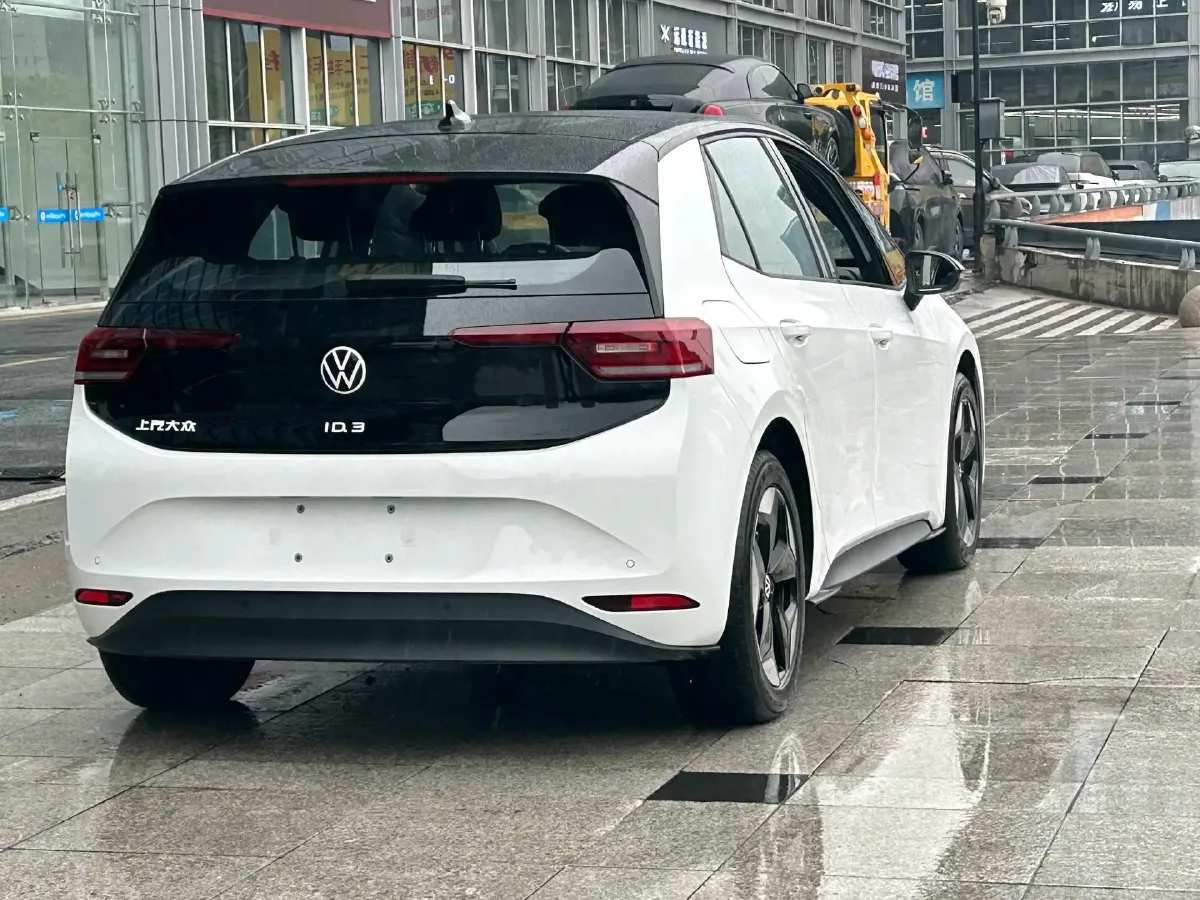 2025 Volkswagen ID.3 BEV 53.6KWH,autocango,china used car exporter,china ev exporter,chinese used car exporter,chinese used ev exporter