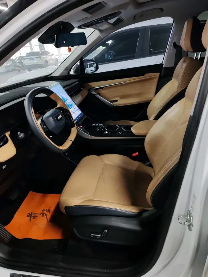 2023 Geely StarRay 1.5T 181HP L4 7DCT,autocango,china used car exporter,china ev exporter,chinese used car exporter,chinese used ev exporter