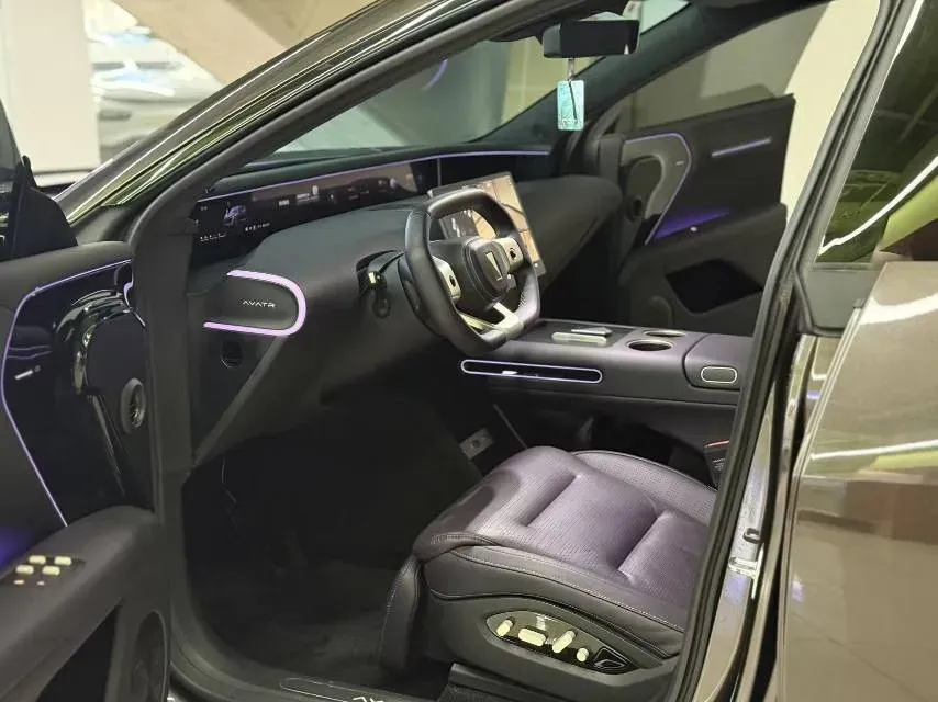 2024 Avatr 07 1.5T 156HP L4 REEV 39.05KWH,autocango,china used car exporter,china ev exporter,chinese used car exporter,chinese used ev exporter
