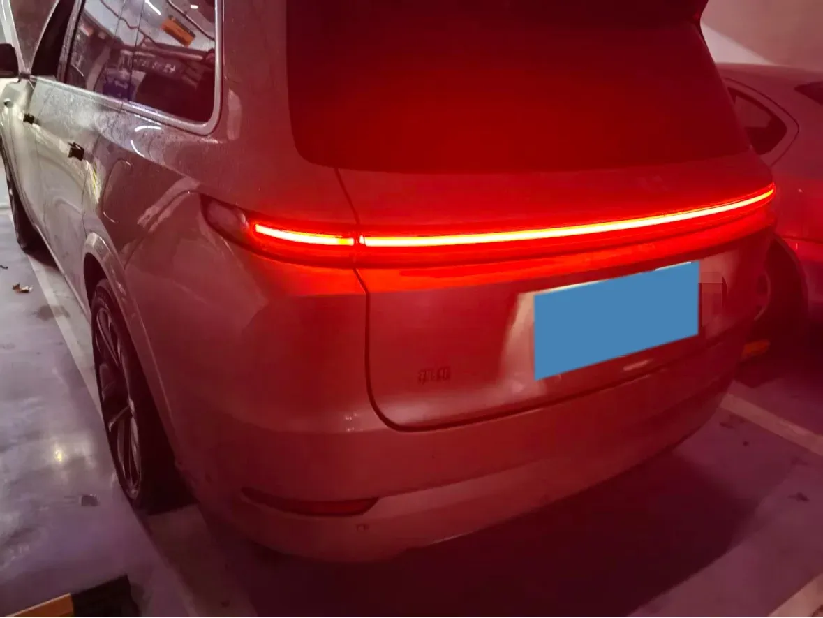 2023 Li L9 Range Extended 154HP REEV 42.6KWH,autocango,china used car exporter,china ev exporter,chinese used car exporter,chinese used ev exporter