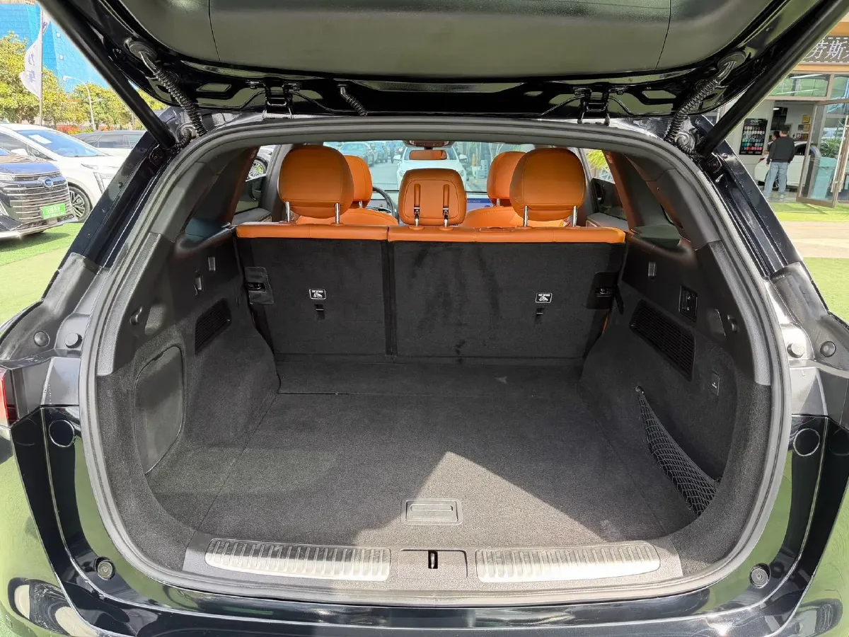 2024 Xpeng G9 BEV 98KWH,autocango,china used car exporter,china ev exporter,chinese used car exporter,chinese used ev exporter