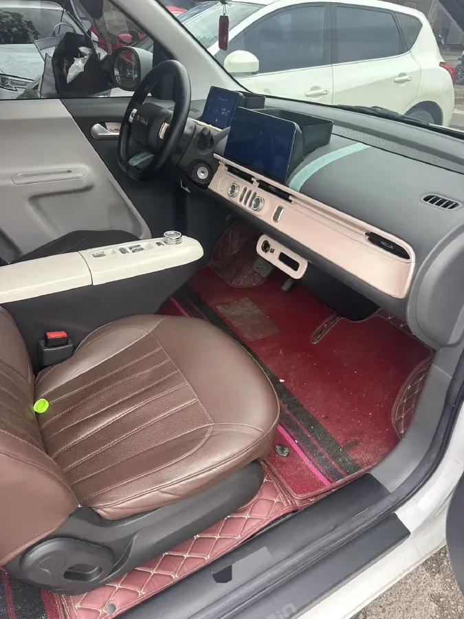 2025 LingBox BOX BEV 19.2KWH,autocango,china used car exporter,china ev exporter,chinese used car exporter,chinese used ev exporter