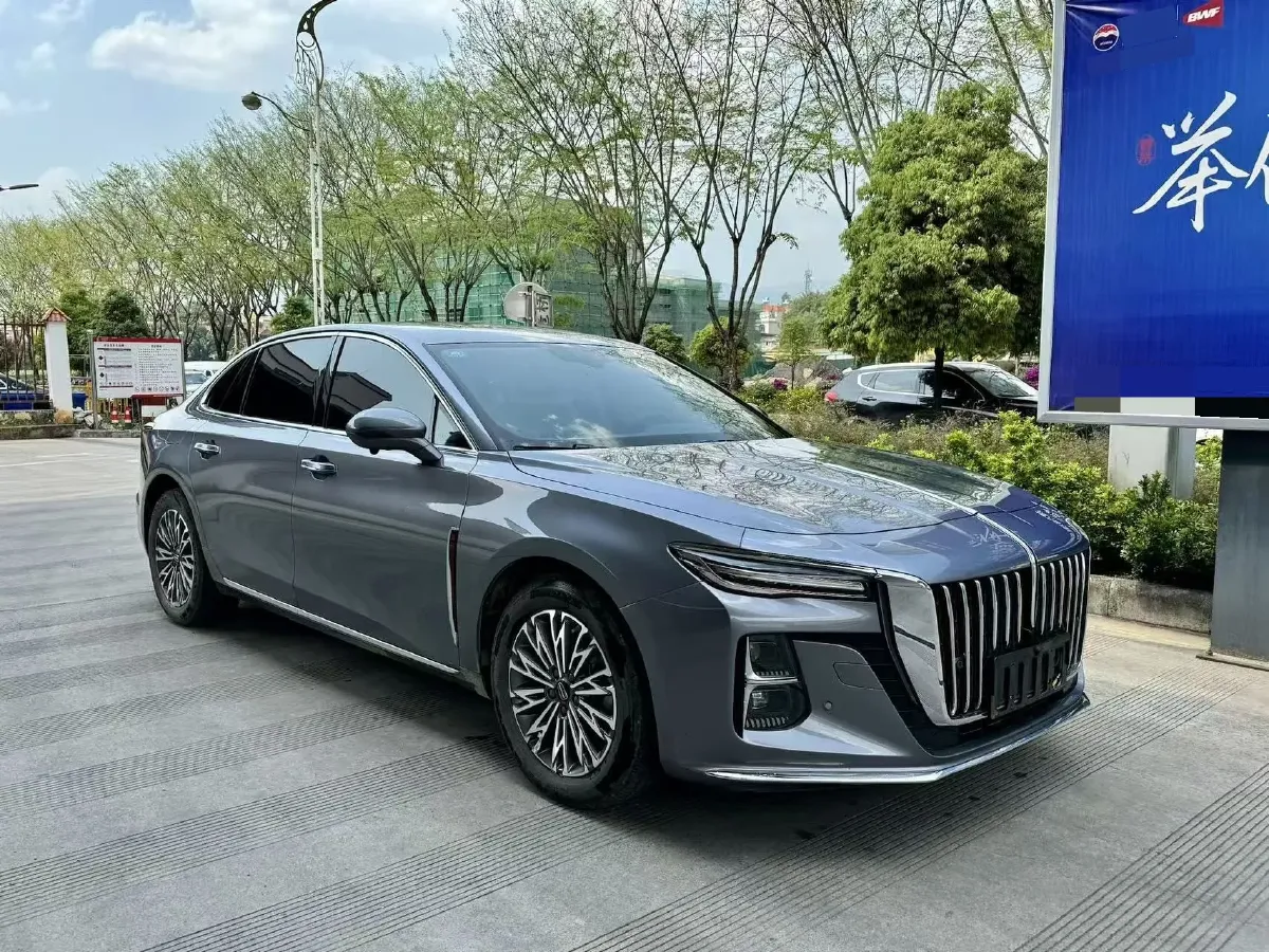 2023 HongQi H5 1.5T 169HP L4 7DCT,autocango,china used car exporter,china ev exporter,chinese used car exporter,chinese used ev exporter
