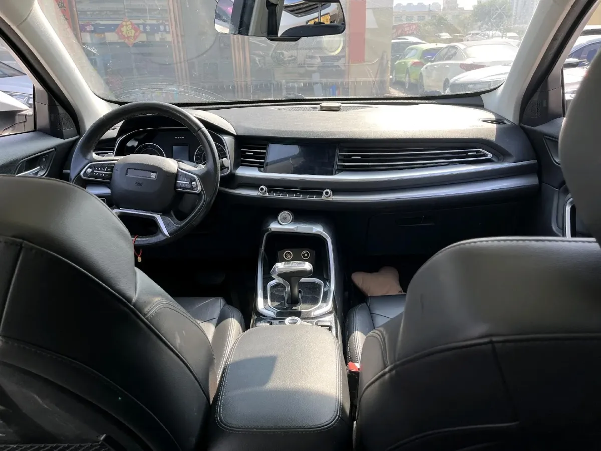 2017 Haval H6 2.0T 197HP L4 7DCT,autocango,china used car exporter,china ev exporter,chinese used car exporter,chinese used ev exporter