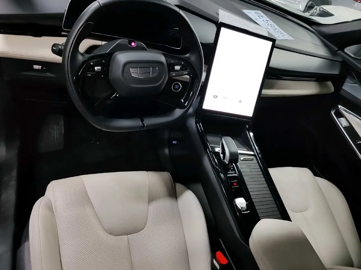 2023 Geely Azkarra 1.5T 181HP L4 7DCT,autocango,china used car exporter,china ev exporter,chinese used car exporter,chinese used ev exporter