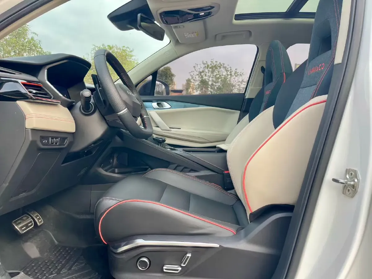 2020 LYNK&CO 06 1.5T 177HP L3 7DCT,autocango,china used car exporter,china ev exporter,chinese used car exporter,chinese used ev exporter