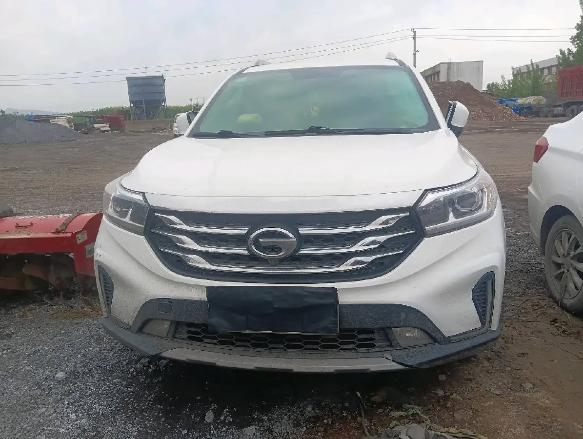 2018 GAC Trumpchi GS4 1.5T 152HP L4 6MT,autocango,china used car exporter,china ev exporter,chinese used car exporter,chinese used ev exporter