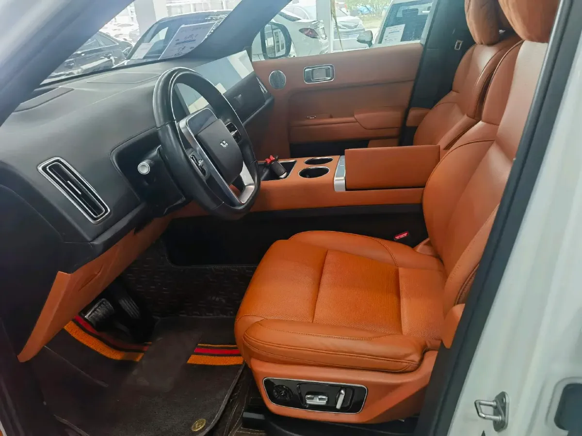 2023 Li L7 Range Extended 154HP REEV 40.9KWH,autocango,china used car exporter,china ev exporter,chinese used car exporter,chinese used ev exporter