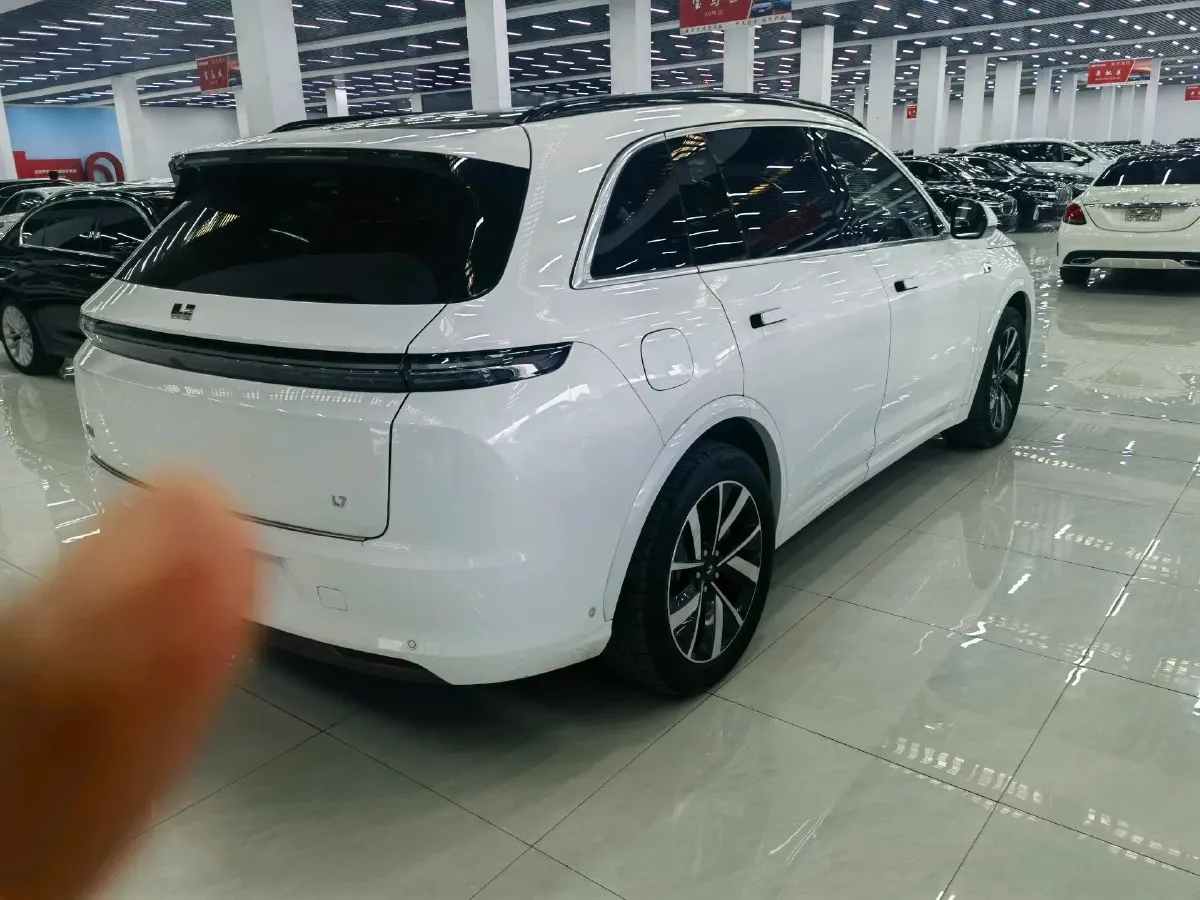 2023 Li L7 Range Extended 154HP REEV 40.9KWH,autocango,china used car exporter,china ev exporter,chinese used car exporter,chinese used ev exporter