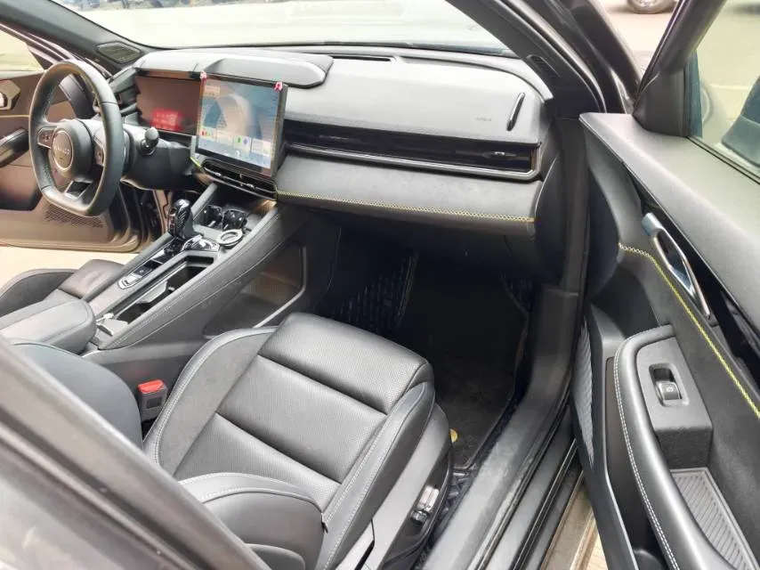 2023 MAXUS G50 1.5T 181HP L4 7DCT,autocango,china used car exporter,china ev exporter,chinese used car exporter,chinese used ev exporter