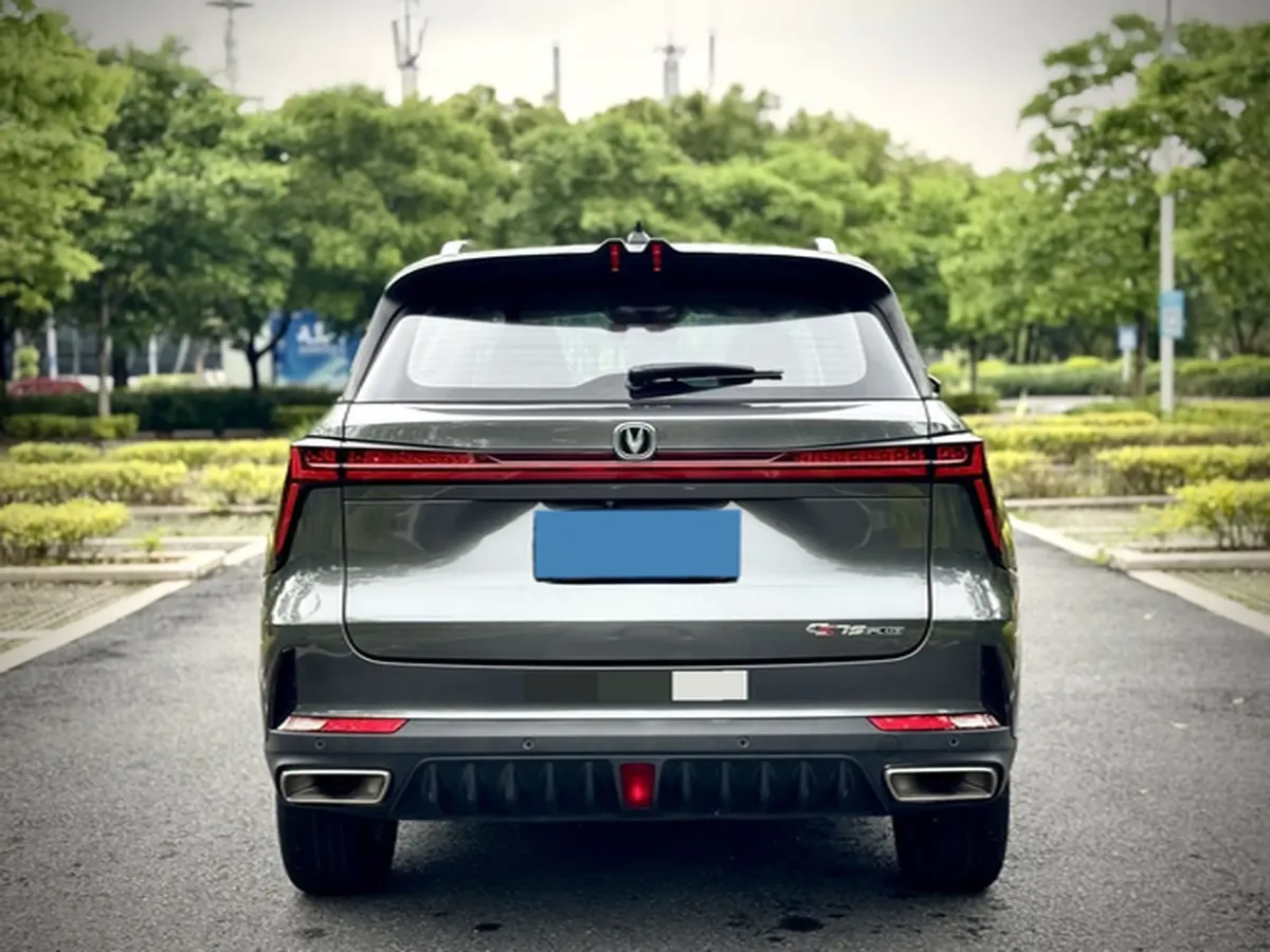 2022 ChangAn CS75 Plus 1.5T 178HP L4 6AT,autocango,china used car exporter,china ev exporter,chinese used car exporter,chinese used ev exporter