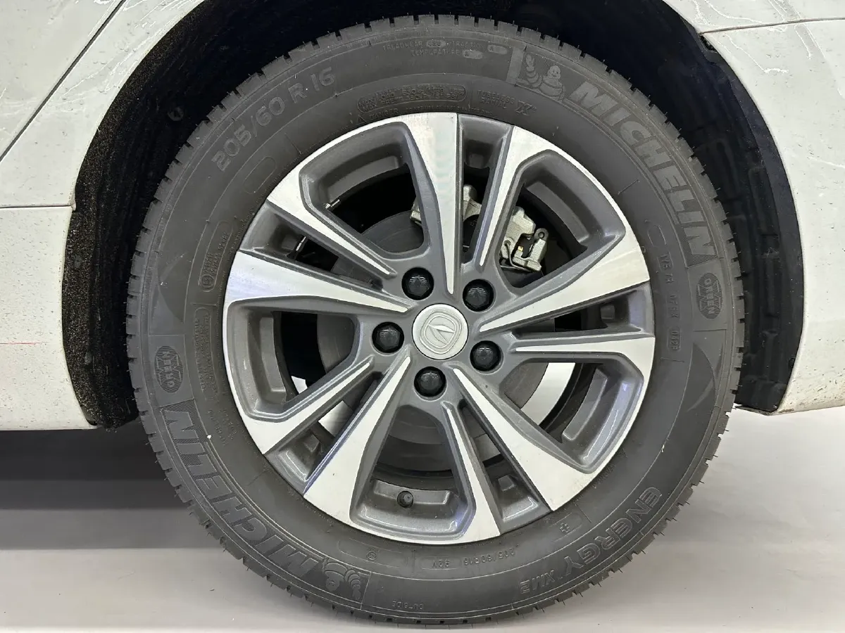 2023 ChangAn Eado 1.4T 160HP L4 7DCT,autocango,china used car exporter,china ev exporter,chinese used car exporter,chinese used ev exporter