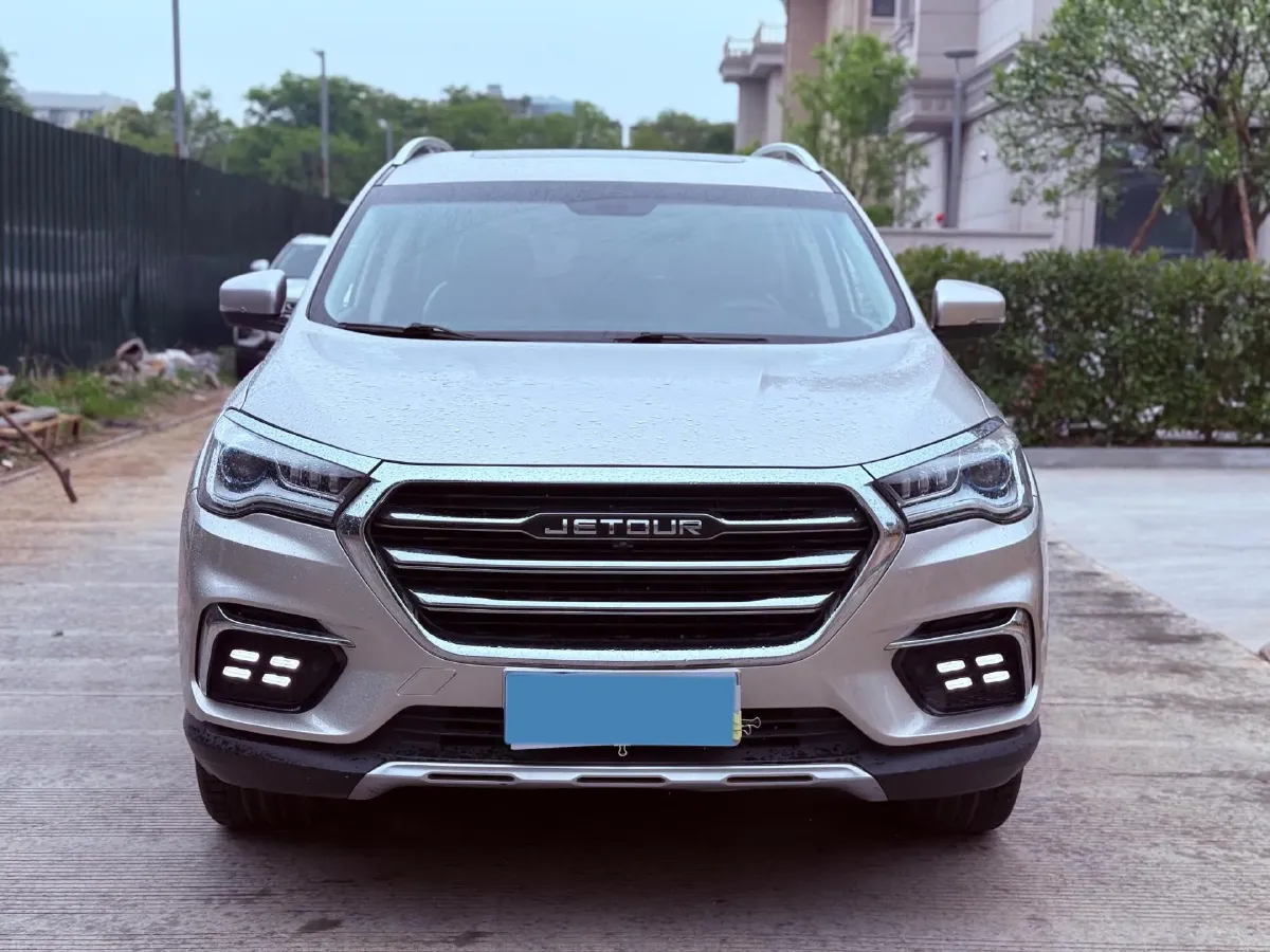 2019 Jetour X90 1.5T 147HP L4 6MT,autocango,china used car exporter,china ev exporter,chinese used car exporter,chinese used ev exporter