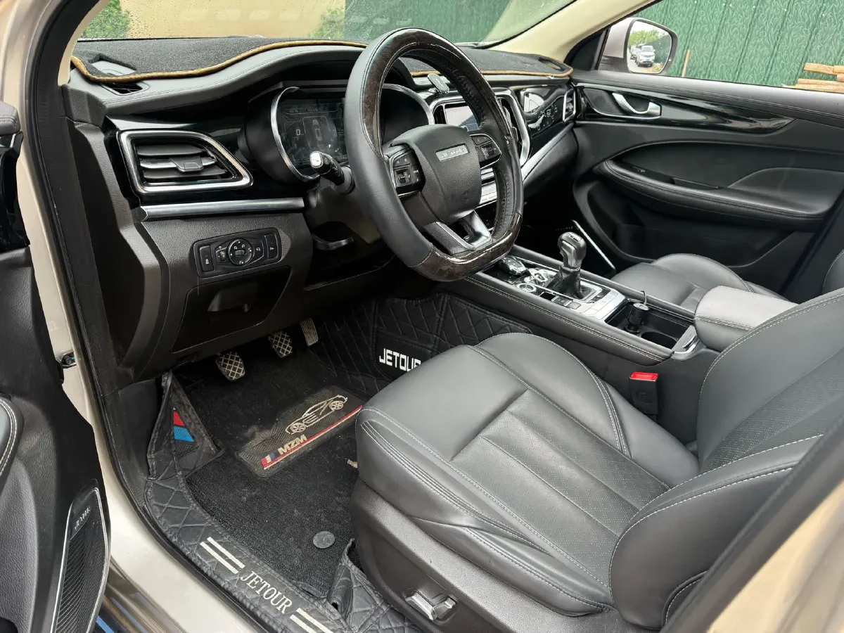 2019 Jetour X90 1.5T 147HP L4 6MT,autocango,china used car exporter,china ev exporter,chinese used car exporter,chinese used ev exporter